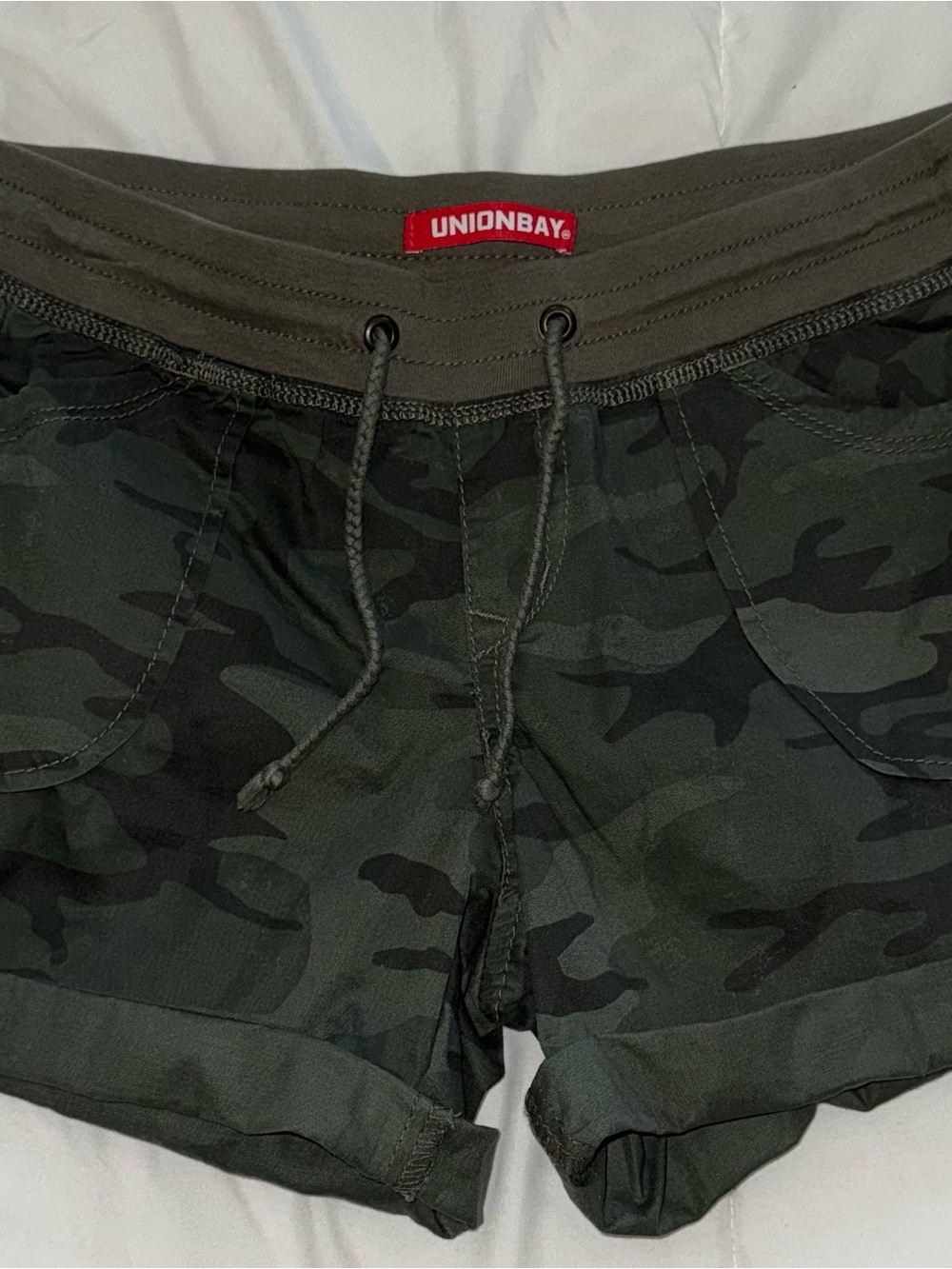 UNIONBAY Women's Olive Green Camo Cargo Shorts
